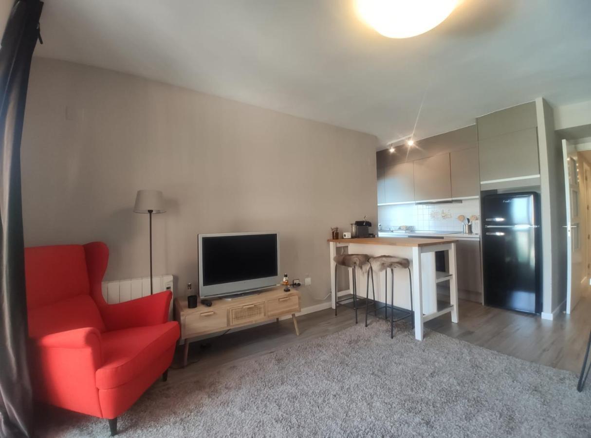 Apartamento D'Ousseau Jaca Exterior foto