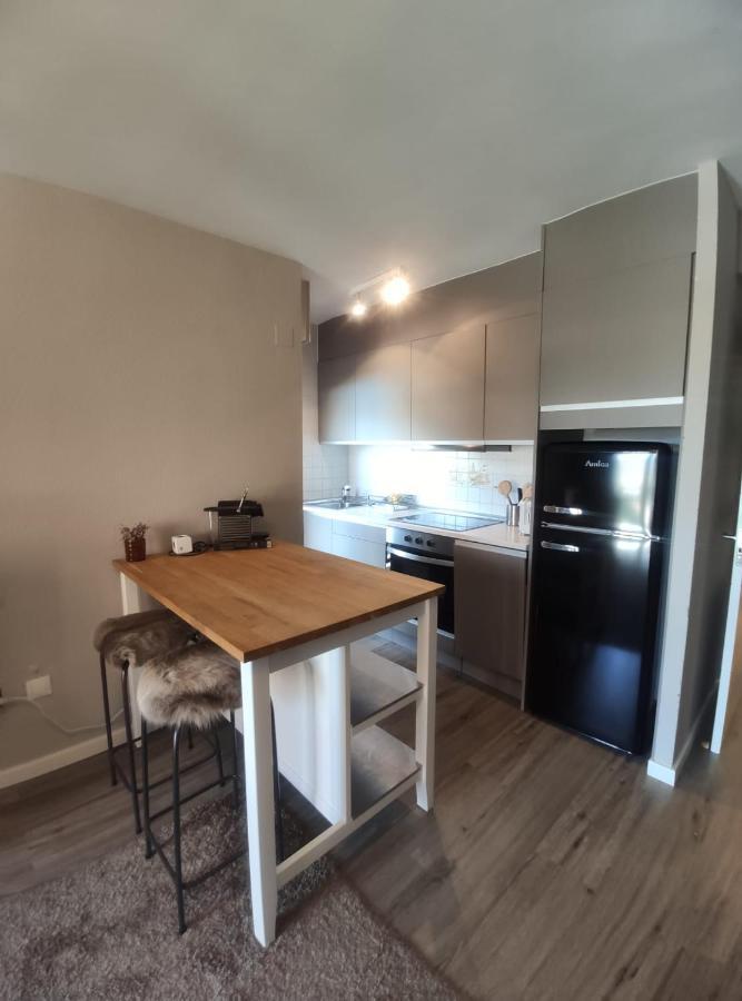 Apartamento D'Ousseau Jaca Exterior foto